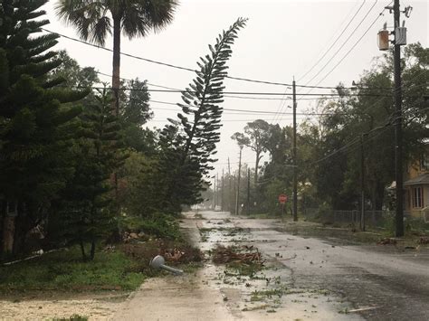 Hurricane Matthew leaves New Smyrna Beach residents without .